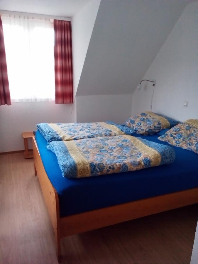 Monteurhotel Garni Alter Olper Hof Lindlar Bagian luar foto